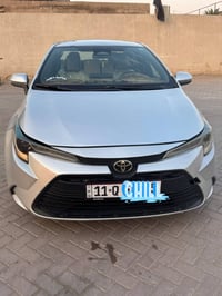 كورلا للبيع لون سلفر موديل 2023  وارد امريكي مكينه 2000  رقمه انكليزي ...