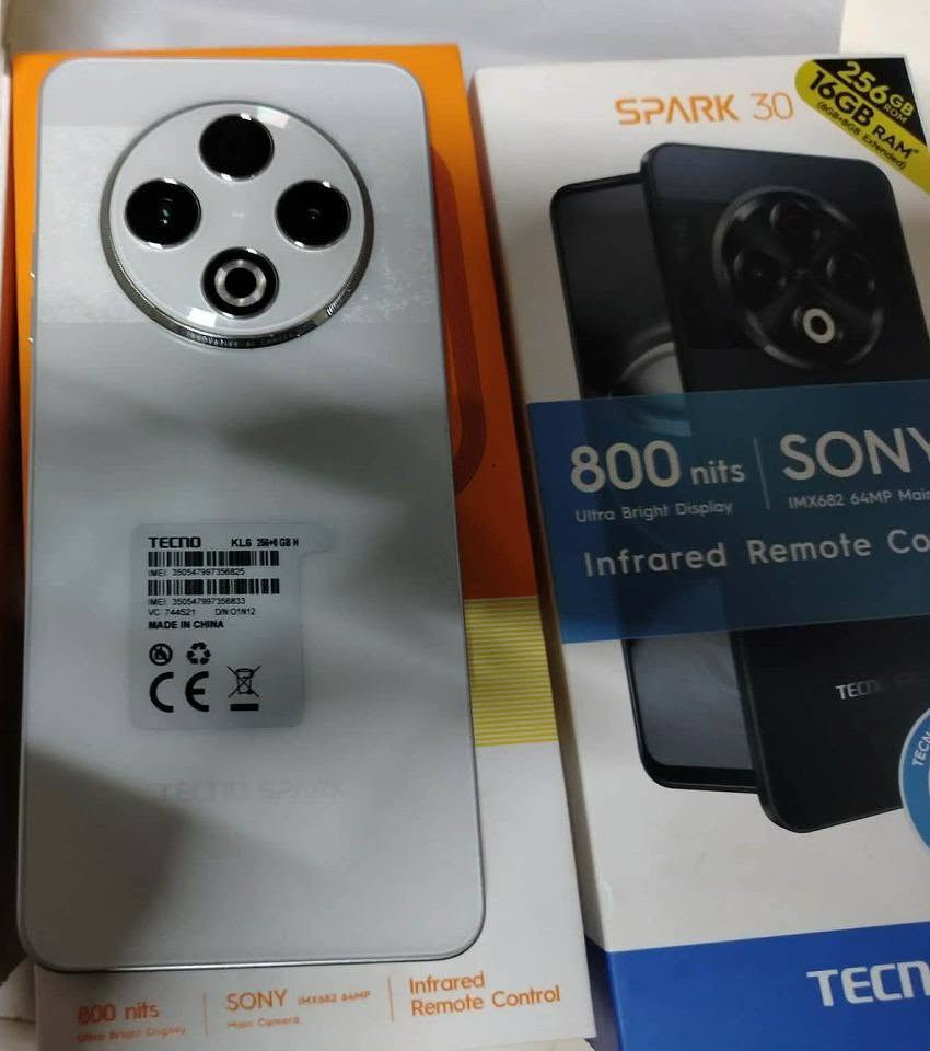تكنو سبارك C30 • ٢٥٦/١٦ • ببجي 90 فريم