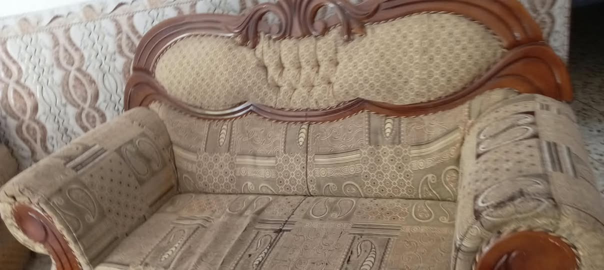 نظيف • استعمال قليل • ٢/٣/٥نفر