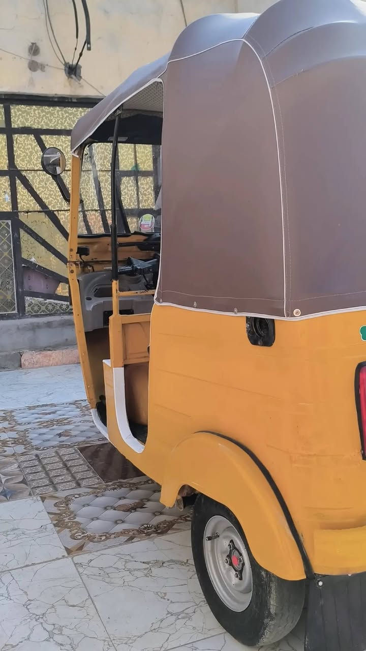 سلام عليكم
تكتك حلوه جاهزه موديل 19 اوراق كامله محتاز حيل مستعجل علئ بيعه سعر 4400 هذا رفمي ***********
