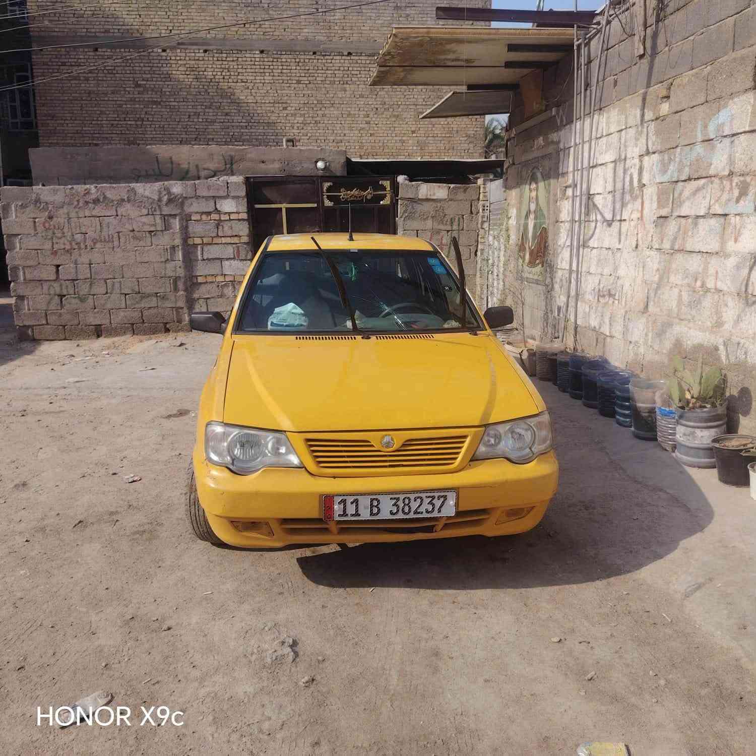 السلام عليكم
سايبه ٢٠١١ سياره نضيفها مال شغل جاهزه كبل للشارع

كهربائيات كلها شغاله لاتنقيص لاتبخير سياره ناعمه حلوه خير من الله تحويل مباشر ثاني يوم بسمي السياره

***********

مكان بغداد الشعب

نص مكتوب في الصور:
- HONOR X9c
