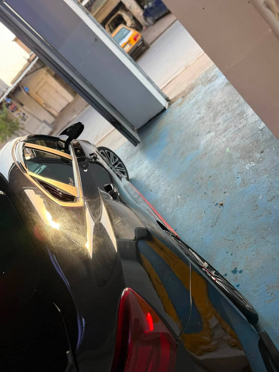 السلام عليكم
كيه فورتي.   موديل ٢٠٢٤فول مواصفات كشنات حار بارد 
فتحه بل سقف سمعات انفنتي 
السياره ضرر بصيط حافت البوند معدل على البارد +الجاملف معدل على البارد هم شبر بدون صبغ 
السياره ماشيه ٢٨
السعر ١٧٠بيه مجال بصيط 
المكان موصل جانب الايسر 
رقم التلفون ***********
بي واتساب 👍
