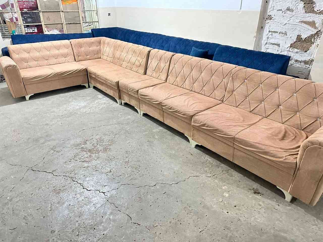 وجبه جديده ديوانات ( مجمع ليث ال سطام )  المكان ناحيه الشوره جوه خزان الماء الا تصال عل رقم ***********
