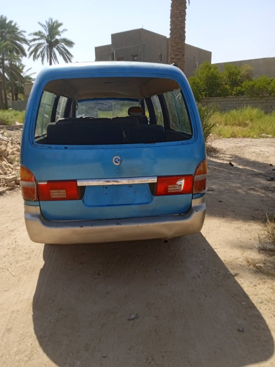 السلام عليكم سياره بريجو للبيع موديل 96 سنويه ماصاقطه رقم كربلاء مطلوبه 140 هيئه اتصال***********
