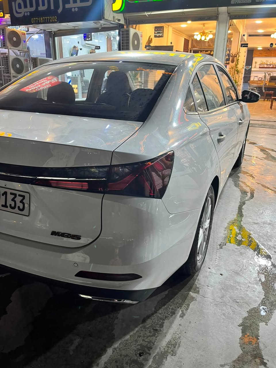 السلام عليكم للبيع MG5 ROEWE موديل 2024 سنوية بسمي رقم دهوك فول مواصفات مكفولة كفالة عامة عدى طخة بسيطة بالباب عكس السايق
 عداد المسافات 34 كيلو حقيقي قابل للزيادة
المواصفات :
محرك 1500/ كير اوتود /دواخل جلد/ سنتر لوك/ مدخل AUX امامي وخلف / تبريد قطعتين/ تدفئة/مقاعد رياضية/ أكياس هوائية تحكم مقود / مصابيح نهارية ومصابيح لد/
جام كهرباء ٤ ابواب/ نظام انذار/ حساسات خلفية وامامية/ دخول بدون مفتاح/ بصمة عدد 2/ فتحة بانوراما/ اشاير بالمري/ اندرويد اوتو/ نظام خرائط/ أوامر صوتية/ شاشة وسائط/ بروجكتر/ نظام ABS/ بلوتوث/ كاميرا درجة °360/ ابل كار بلاي/ حساس ضغط الاطارات/ مثبت سرعة وبعد عدة مواصفات مذكرتهن
السعر 96 ورقة وبيها مجال
مكان السيارة بغداد بسماية
***********
