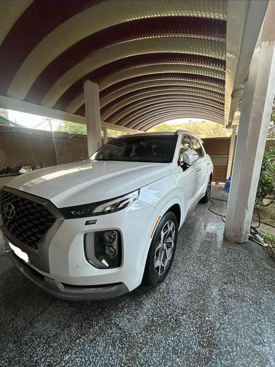 هونداي باليسايد  2022 فئة كالكرافي  فول 1/1 اعلى فئه
السيارة كلين تايتل ما بيها ولا نقطه صبغ 

والكثير من المواصفات لم تذكر بعد                                    السيارة بسمي المكان بغداد الدورة                                                                                                للإستفسار الاتصال على الرقم ***********
