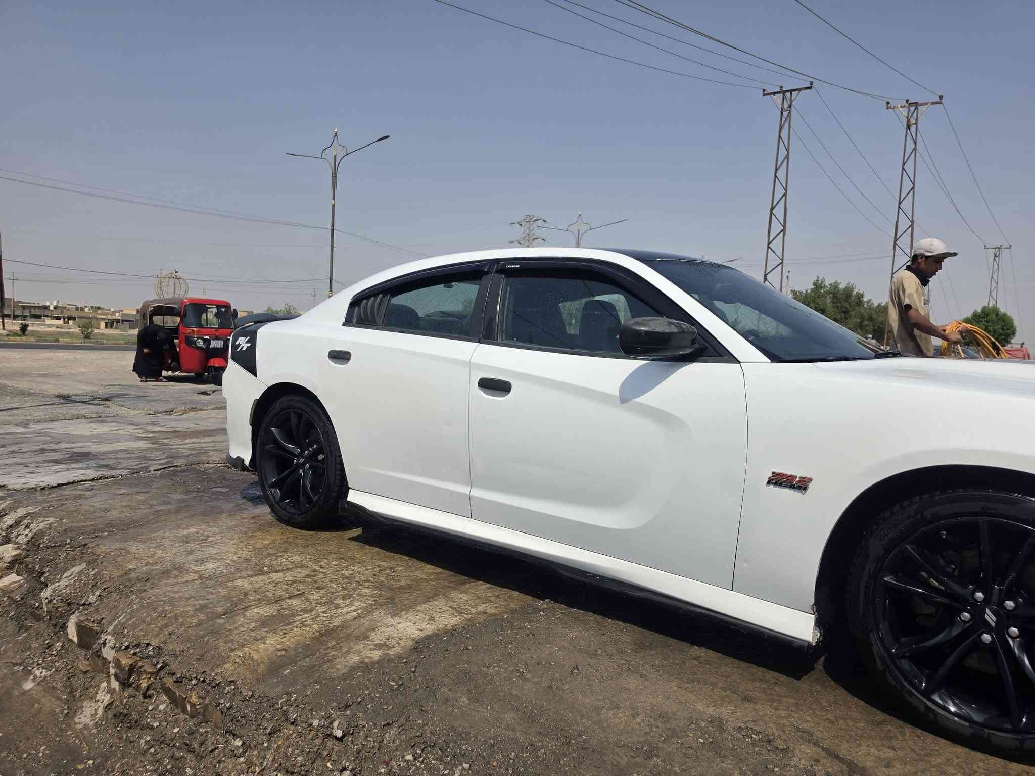 دودج تشارجر  RT 5700 موديل 2016  بغداد خصوصي والسنويه بأسمي بس سقطت صارلها فتره وماجددتها لأنشغالي بأمور اخرى السعر 175 وبيها مجال مال جناي فقط للدوام مستخدمها +حادثها فقط جاملغ بأمريكا وهنا مبدل بنيد للتحديث 
●تدفئه تبريد جيد 
●ايرباك سليم 
●كشنات جلد 
●تدفئه تبريد بالكشنات 
●شفتات ستيرن 
●تحكم كامل ستيرن 
●كشنات تحكم كهربائي 
●شاشه كبيره 
●ويل 20 (بلاك توب) 
●محرك وگير نظيف جدآ 
●بي اضافه اويل كاج كان (قانصه زيت) 
●السياره بيها كاميرا خلفي امامي (داش كام) 

غير متواجد بالفيس للاتصال ***********
