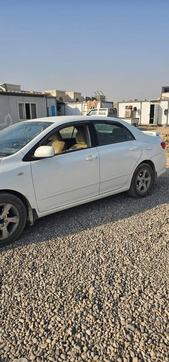 اسلام عليكم
كورلاه خليجي للبيع 

بيه فقط طخات بسيطه كلين ولا قطعه 

موديل 12 محرك 16 

سنويه 2028 

شرط التحويل 

شوف العين 

السعر 120 وبيه مجال
***********
