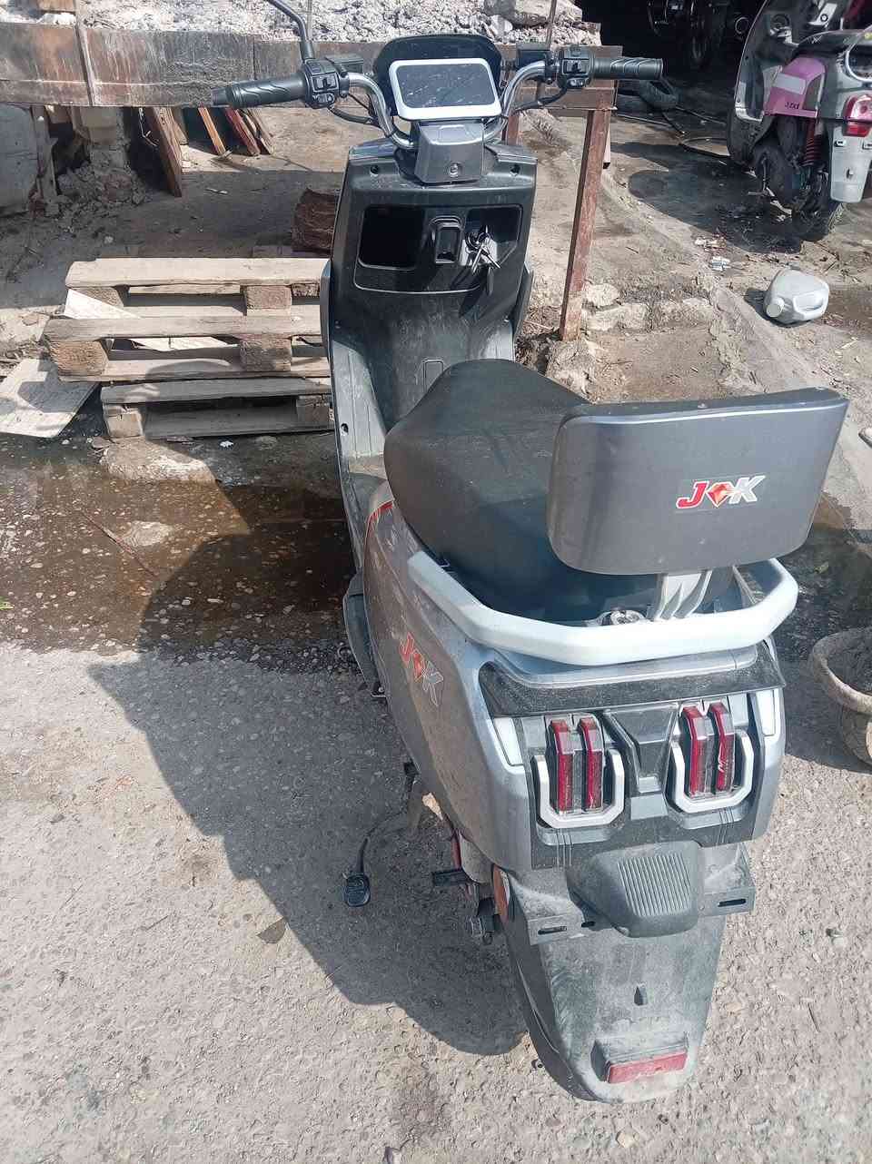 دراجة شحن • جديدة • ضمان بطاريات شهرين