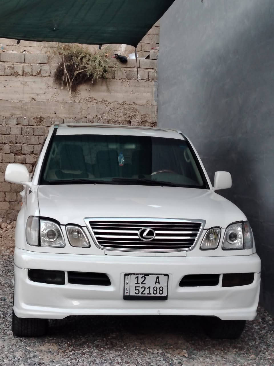 السلام عليكم اخواني للبيع لكزز موديل1998محدث 2007فول موصفات سياره محرك8V4600الي مرغوب كير توماتيك سياره فول بيها صبغ عام جماليه جان لونها احمر سويت تغير لون ابيض سياره مصروف عليه تبريد ثلاث قطع تبريد ثلج كلو جديد منضومه مال تبريد جديد  خمس تواير جديد تخم وره كدام جديد كهربيات كلها شرط محرك كير شرط رقم نينوى جديد هزه جديد سنويه جديده 2030تنهتي  ويل كب جديد دخال لونين/السعررر115//بيها مجال يرهم مراوس يرهم بيع حسب القناعه
///مكان السياره موصل الايمن الشراي يتصل//
***********
السلام عليكم اخواني للبيع لكزز موديل1998محدث 2007فول موصفات سياره محرك8V4600الي مرغوب كير توماتيك سياره فول بيها صبغ عام جماليه جان لونها احمر سويت تغير لون ابيض سياره مصروف عليه تبريد ثلاث قطع تبريد ثلج كلو جديد منضومه مال تبريد جديد  خمس تواير جديد تخم وره كدام جديد كهربيات كلها شرط محرك كير شرط رقم نينوى جديد هزه جديد سنويه جديده 2030تنهتي  ويل كب جديد دخال لونين/السعررر115//بيها مجال يرهم مراوس يرهم بيع حسب القناعه
