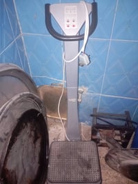 جهاز هزاز • تدليك • قوي
