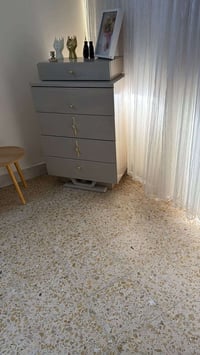 غرفه نوم للبيع حي الجهاد 07747779912