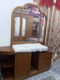 البصرة • خزائن • تواصل