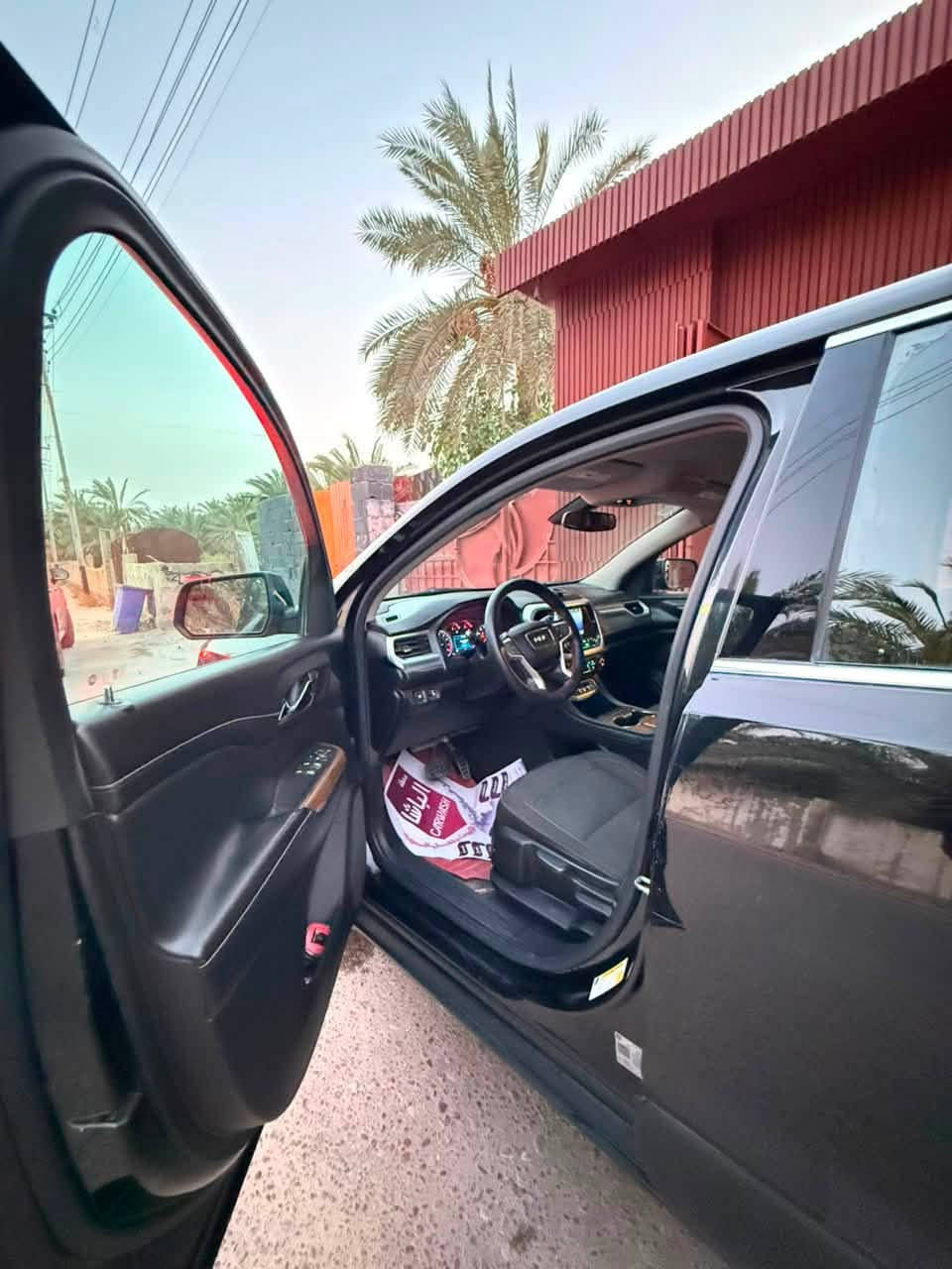 GMC اكاديا موديل 2020
محوك 2000 تيربو 

4 سلندر 

رقم بصرة تحويل ثاني يوم 

سياره فول نظافه 

تبريد محرك كير مكفول 

السعر 185$

للاستفسار /***********
