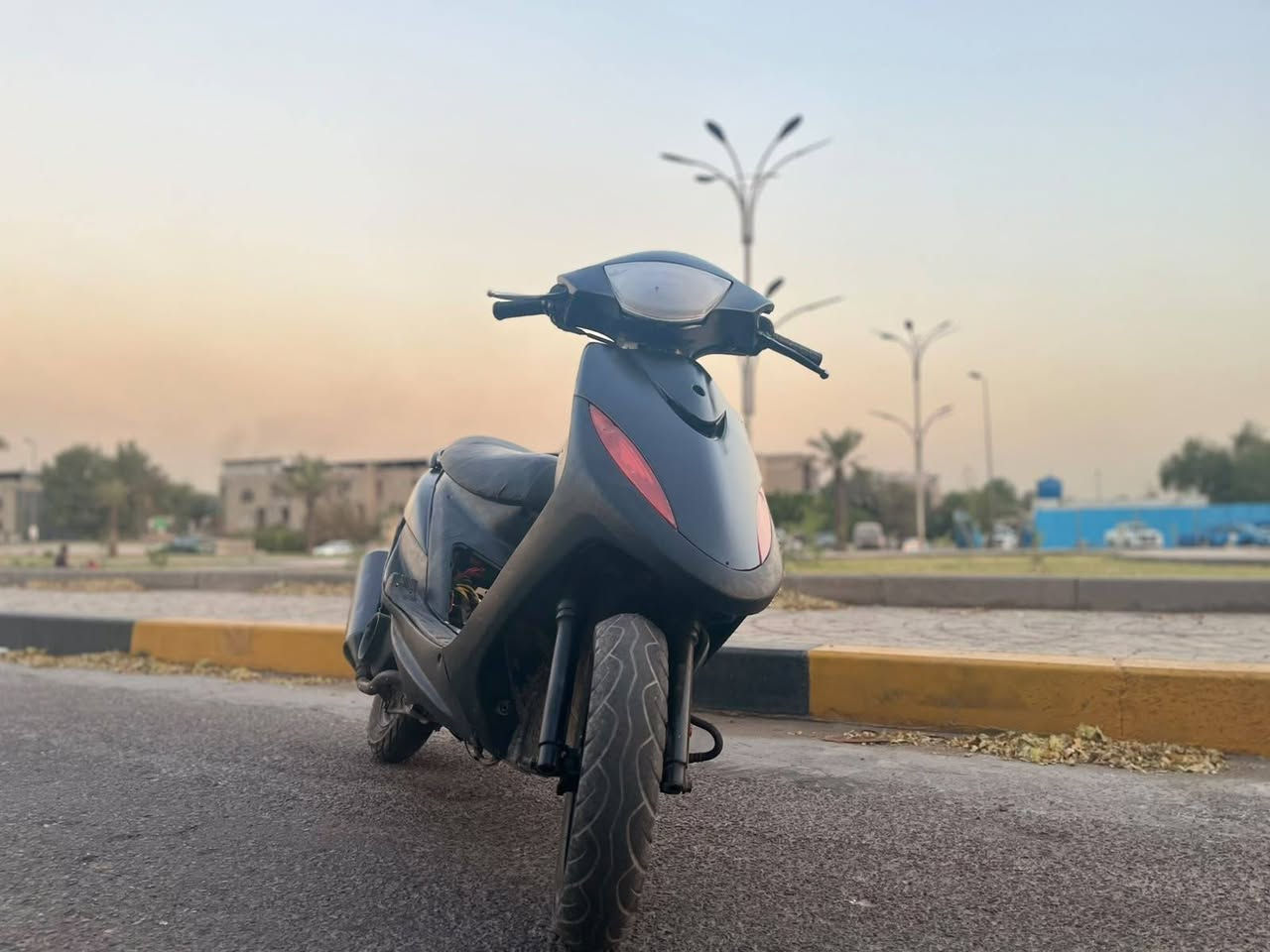 عدلة للبيع نظيفة كلش الدراجة حلوة شلعة ومعدل رهيب لا تبخير ولا نضوح نگرة سلف بكل وقت وهندر موجود كهربائيات كلها شغالة بس يرادلها ترتيب صالنصة رياضي كفرات وسوادات كلها مختمة سلف رياضي مكينة 55 تاير خلفي جديد الدراجة ماناقصها شي ابد السعر 450 مكاني شهداء البياع واتساب ***********
