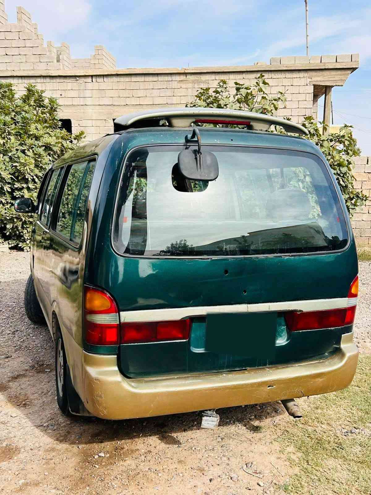 كيا بريجو • ١٩٩٧ • رقم بغداد