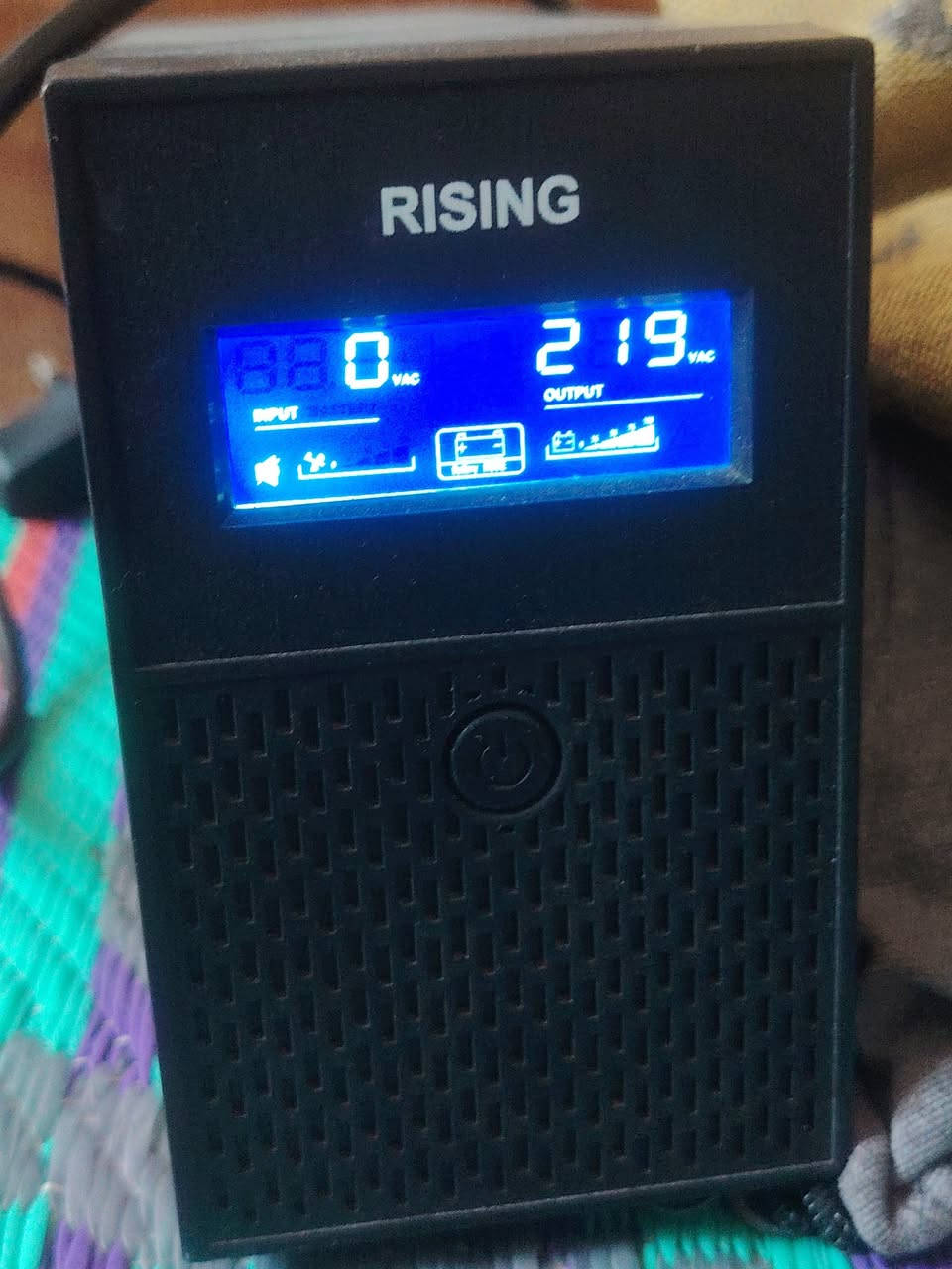 السلام عليكم بلي ٣ كامل مع يدات ٢ ومهكر و يو بي اس جديد. بلي نضيف كامل ملحقات ١٢٠ كلهن الرقم ***********
