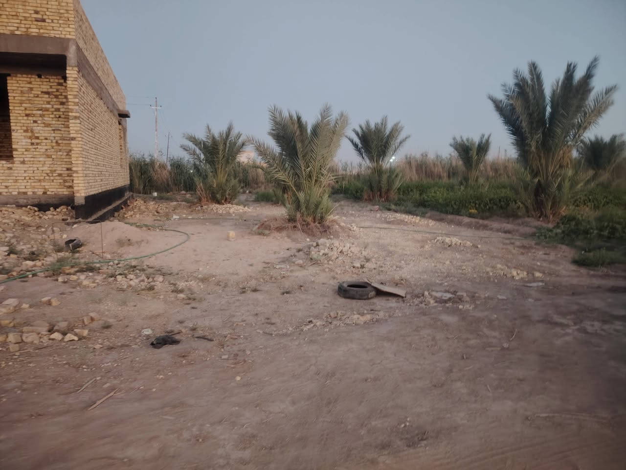 عرصه زراعي مساحه 330متر
واجه 10نزال 33متر
يم البوصالح خلف حي الجامعه
***********
@إشارة
