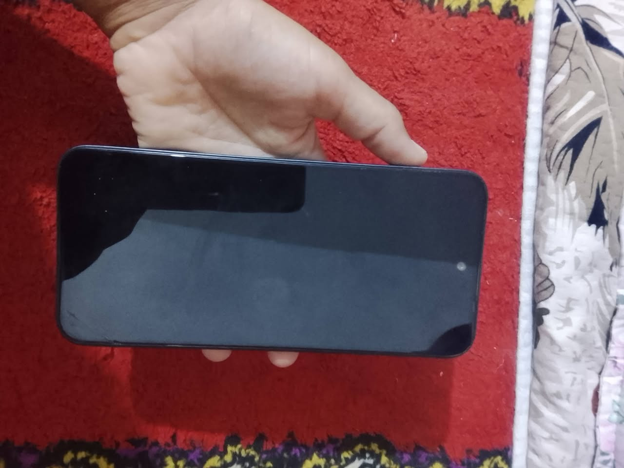 سلام عليكم جهاز تكنو سبارك ذاكره 256  هاذ الكسر مو بل الكامرا ب غلاف الكامرا كلشي مابيها سعر 100بي مجال قليل تراسني ع هاذ الحساب لو تتصل ع هاذ رقم ***********
