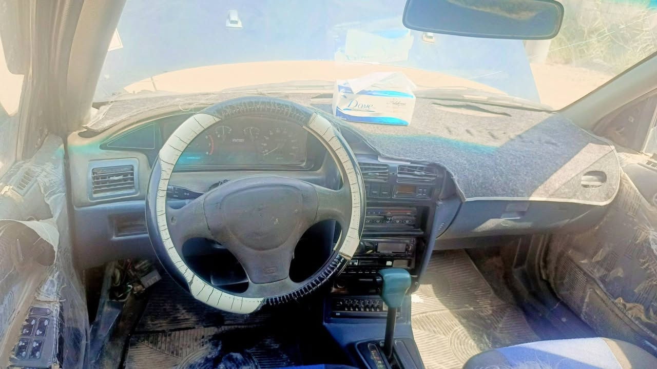 للبيع كيا سيفيا موديل 93 رقم كربلاء الماني وشرعي 
بيته بابل الهاشمية 
السيارة معمره جديد سيارة كما موضحه في الصور 
المرفقة بالمنشور أعلاه 
السعر ٢٣ مع المجال البسيط 
السنوية منتهيه سنة ٢٠٢١
مكينه مفتوح
كير اتوماتيك 
للاتصال على الرقم التالي
 ***********
مكان السيارة الرفاعي
