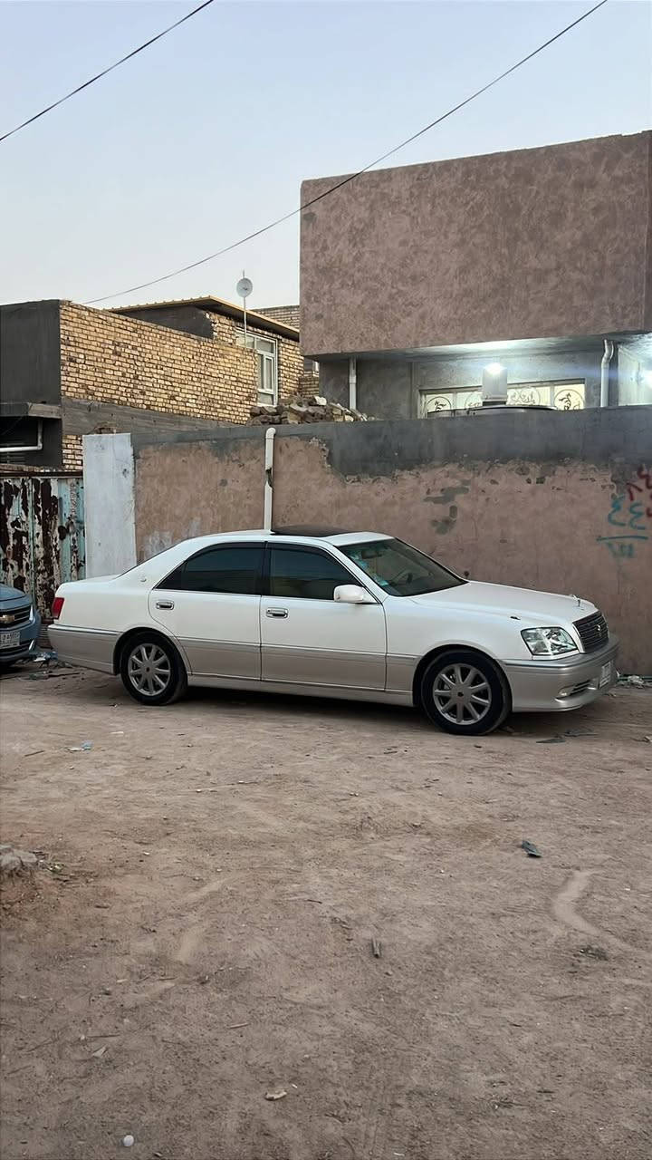 السلام عليكم
للبيع تيوتا كراون ملكه 

مديل 2002 

شاصي  71 محرك  فيفيتي

فتحه 

ويلكب نجمه 

كير ومحرك وحداديه وتبريد كله جديد 

180 تهد ستيرن 

رقم سياره كركوك مفحوصه فقط 

وكالة ثاني يوم 

علماً أن السيارة قصه قمارة فقط 

السعر 68 وبيها مجال للشراي 

مكان نجف كوفه 

للاستفسار الاتصال ع الرقم  ‏‪***********‬‏
