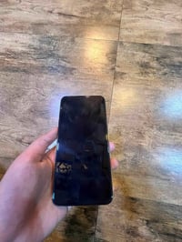 آيفون XS ماكس • ذاكرة ٥١٢ • كاميرات وفيس ايدي واقفة