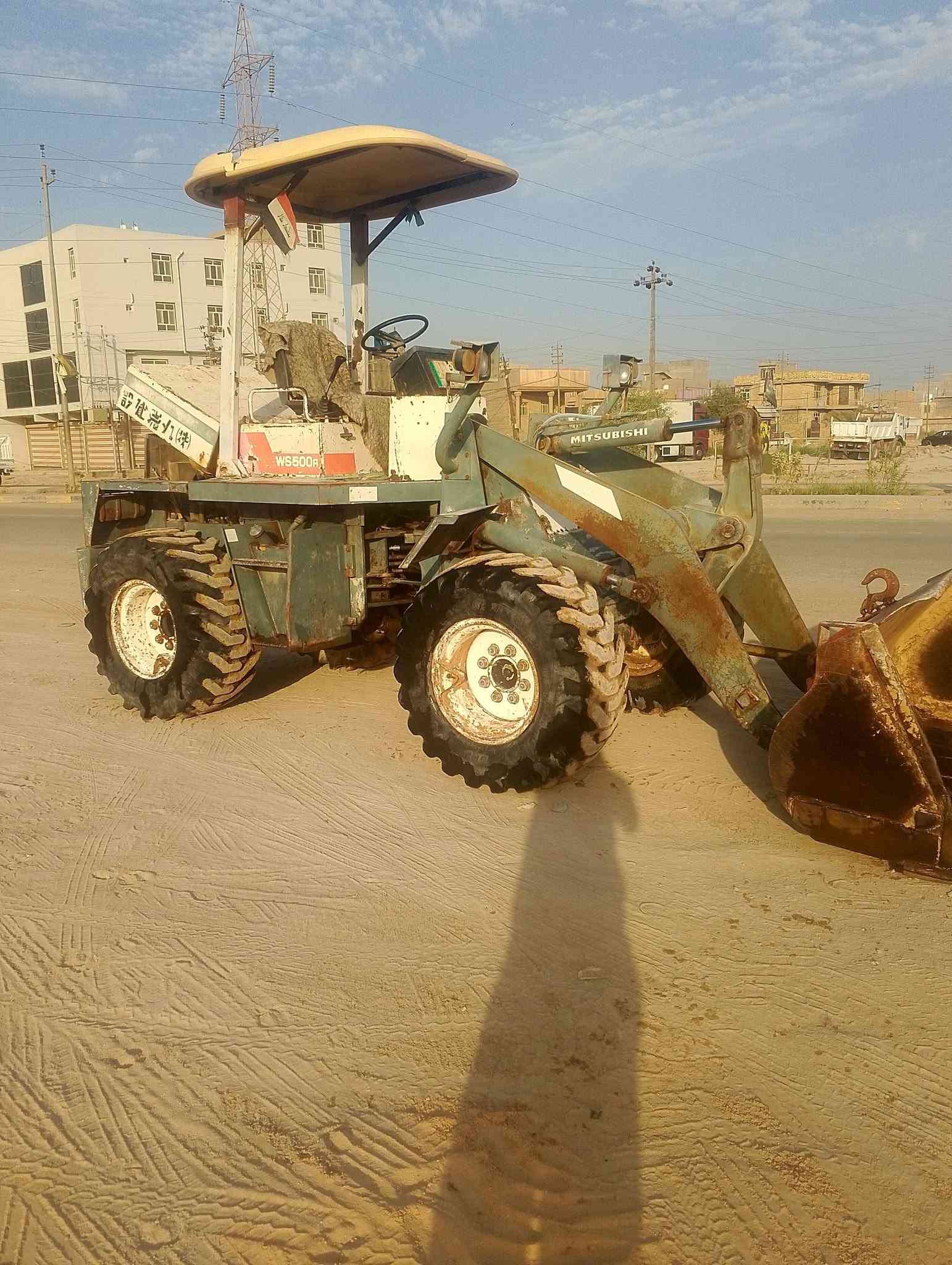 شفل 50للبيع موديل 98 رقم بابل بأسمي مكينه مكفوله لا تنقيص ولا تبخير دافعه البلاديه قطعتين شاصي مكفول الشفل جاهز للعمل للاستفسار اكثر الاتصال على الرقم ***********   مكاني بابل شارع 80
