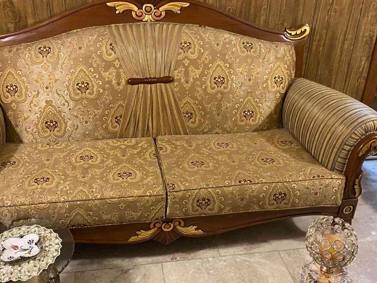 كنب • صوفا • اثاث
