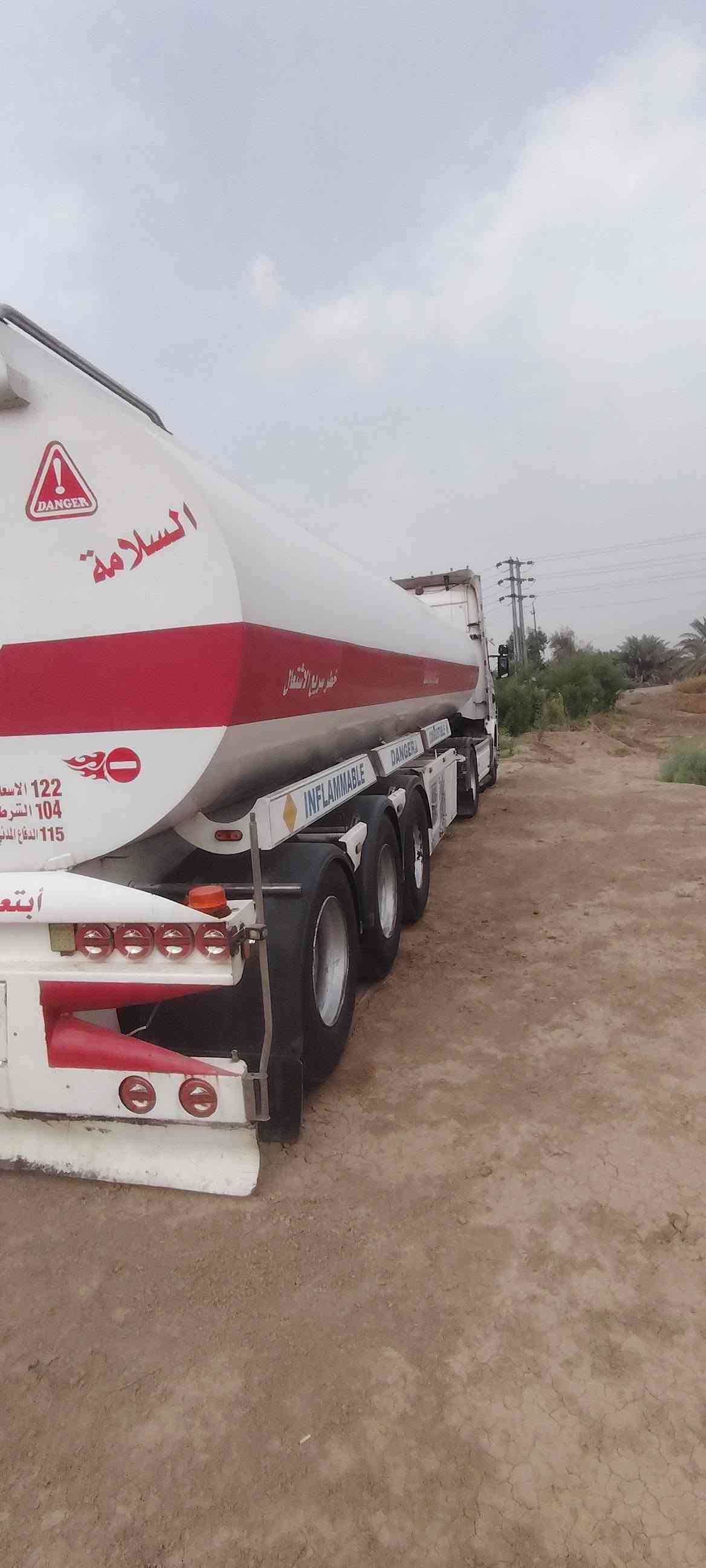 سياره سكانيه • موديل ٢٠٠٣ • للبيع