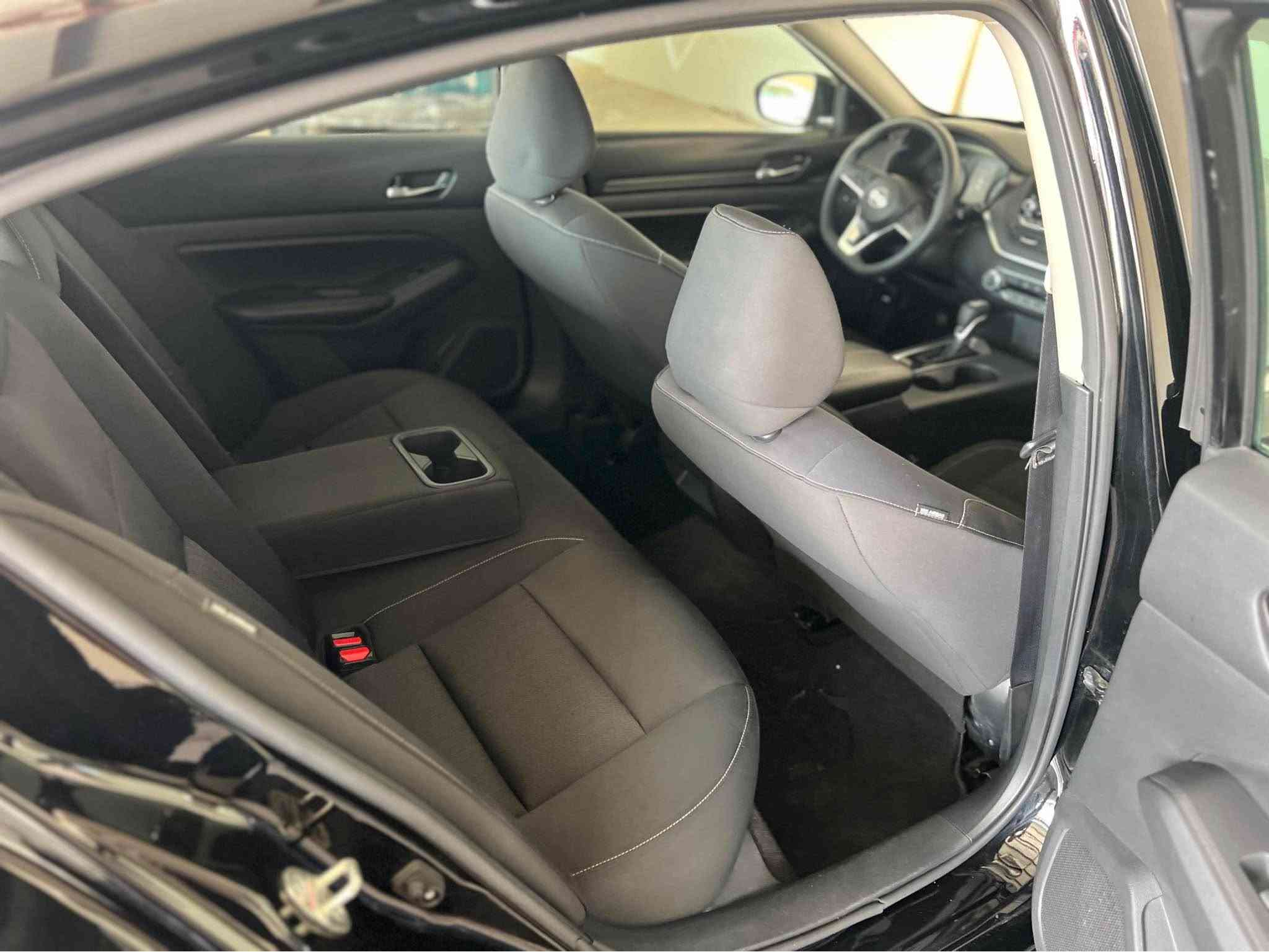 Nissan altima2021
نیسان التیما ۲٠۲۱ 
رەشی قەتران 
سەیارەکە ۱پارجەی سبووخە بەبئ ژۆرئ بئ داخلی داخلی هیج نیە ئیرباک سوکان شان سیستەمە تەزرە کووتی نیە 
سەیارەکە هەموو شتی نوئ بەناو خۆمانە 
لە هەولیرە 
مواسەفات S 
٥۳میل رۆیشتیە 
بۆ زانیاری زیاتر تیل بکە
*********** 
***********
سیارة واحد قتحە سبووخ بدون داخل Singapore
