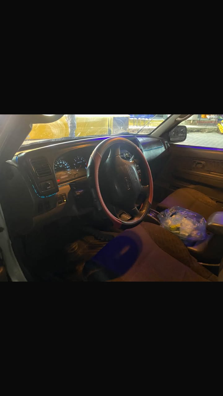 نيسان اكسترا موديل ٢٠٠٠ رقمً اربيل هزه لوحه سنويه جديد كير محرك بشرط اتو تبريد ثلج قطعتين صبغ بدون دواخل عنوان كركوك سعر ٧٠ ورقه بيه محال او مراوسه ***********  واتساب او خاص

نص مكتوب في الصور:
- سوق كركوك بيع وشراء ومراوس السيارات ابو علي • ١٤ آب • سوق كركوك بيع وشراء ومراوس السيارات نيسان اكسترا استيشن موديل 2000 محرك 6 سلندر و كير عادي اكتب تعليقًا عامًا...