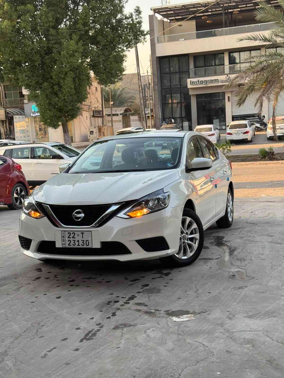نيسان سنترا 2025 السياره وضع الشركة مكفولة كفالة عامة حتة من الشخط فول مواصفات شاشة كامره خلفية فتحة سقف تبريد 2 قطع تحكم ستيرن مكينة 1600 رقم اربيل بسمنة  تحويل او وكالة السعر 132 بيها مجال حك الجية مكان السياره بابل مركز المدينة ***********
