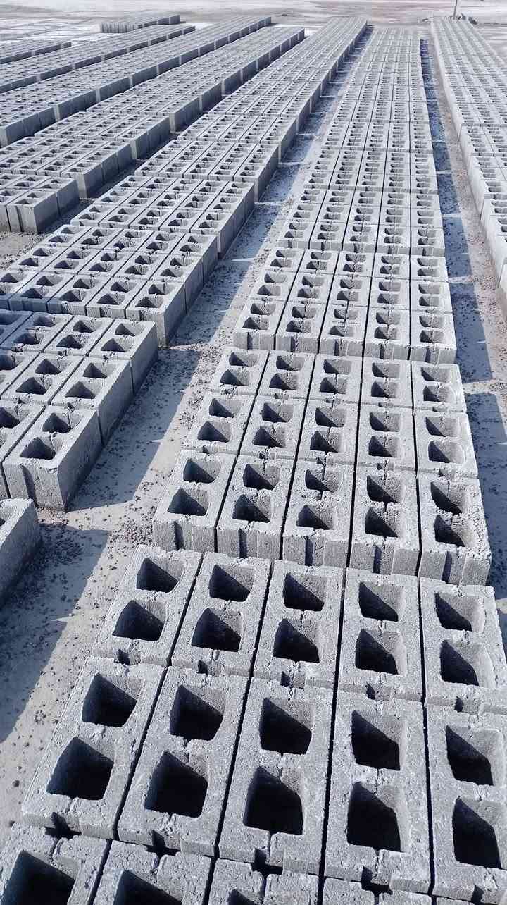 بلوك ٢٠ • بلوك ١٥ • درجة أولى وثانية