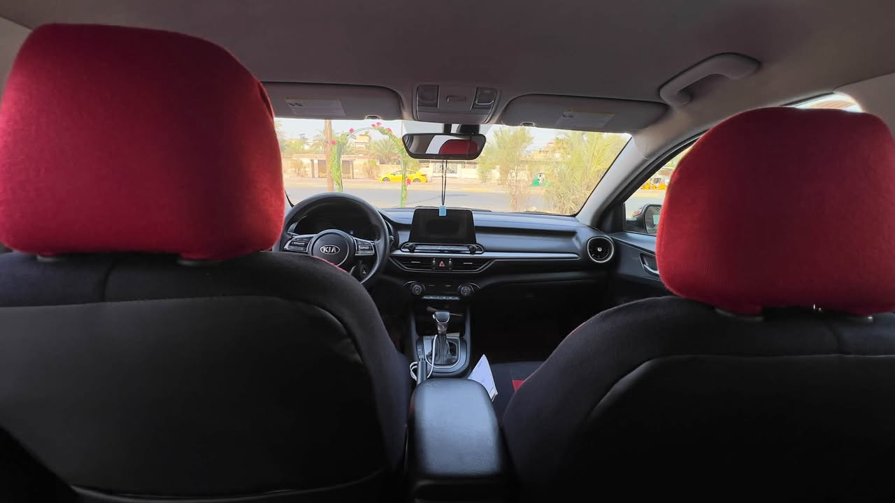 🚘 للبيع كيا فورتي 2019 بحالة ممتازة
✅ تحكم بالستيرن
✅ شاشة تدعم Apple CarPlay وAndroid Auto
✅ كامرة دوّارة
✅ رادار مانع للتصادم
✅ نظام مانع الانزلاق
✅ مثبت سرعة
✅ نظام المحافظة على المسار
✅ مساعدة القيادة 
✅ كير أوتوماتيك ATM المرغوب
 الحادث جاملغ جهة السايق راجع براد وضربه بالعراق بقبق الجنطة وطخه صغيرة باب الصدر
السعر 128$ 
التواصل ***********
