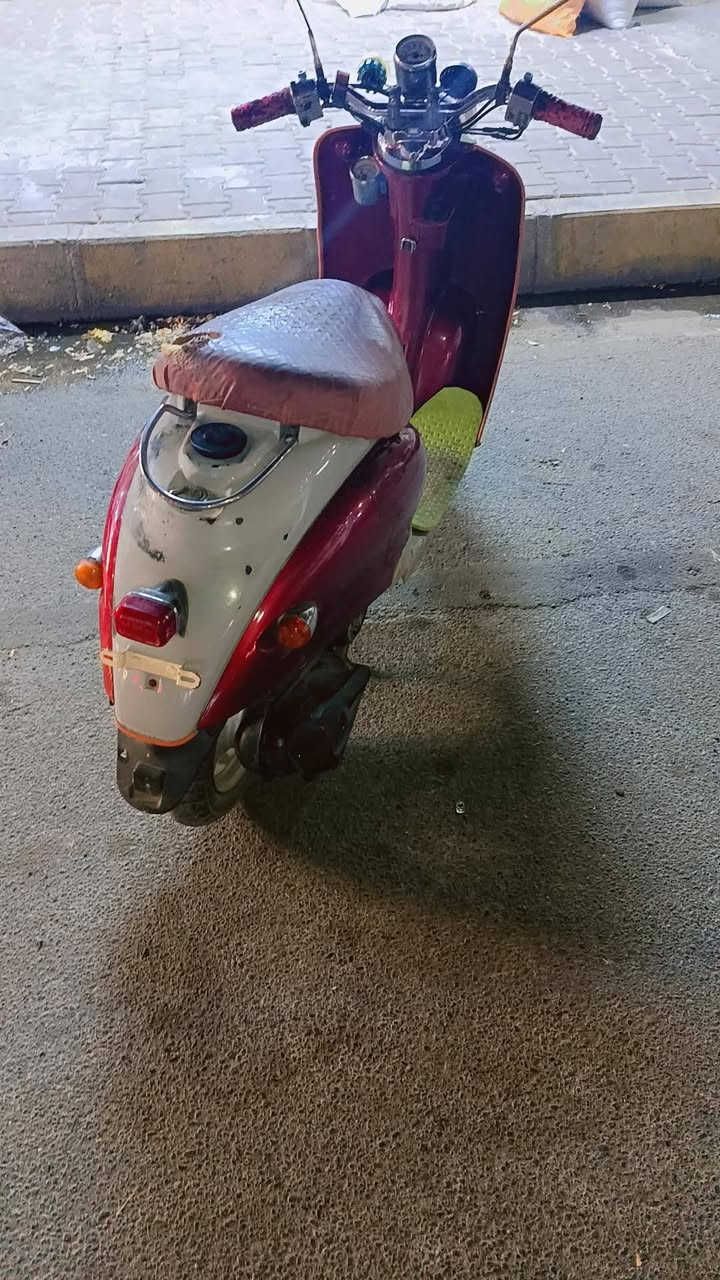 عبدالحليم للبيع شرط كل عيب مابي السعر 350وبي مجال الشراي يتصل ويدلل رقم الهاتف ***********
