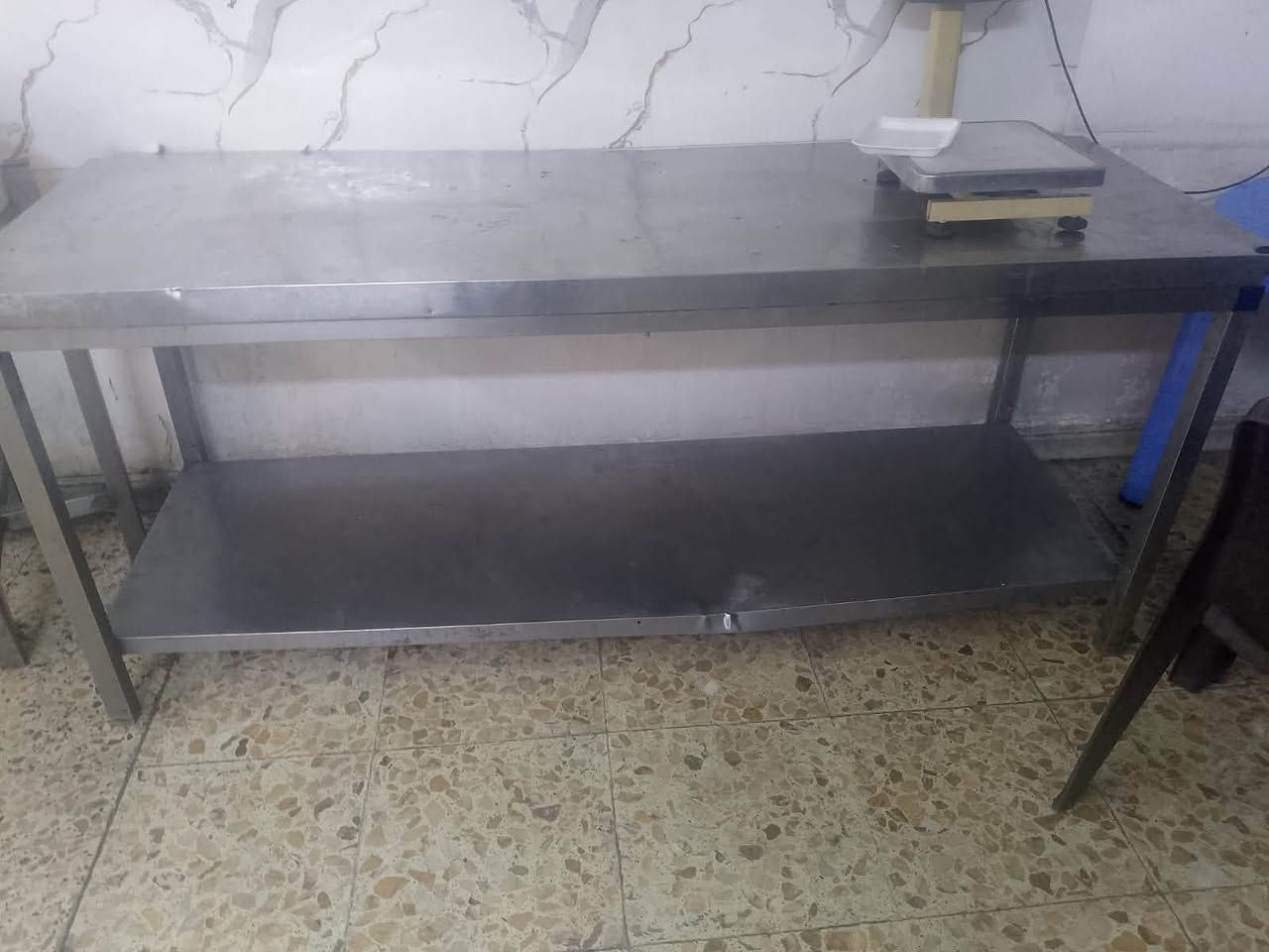 سلام عليكم ميوزة ثنين سل سل ستيل واحد كبير واحد صغير العنوان بغداد البلديات ***********
