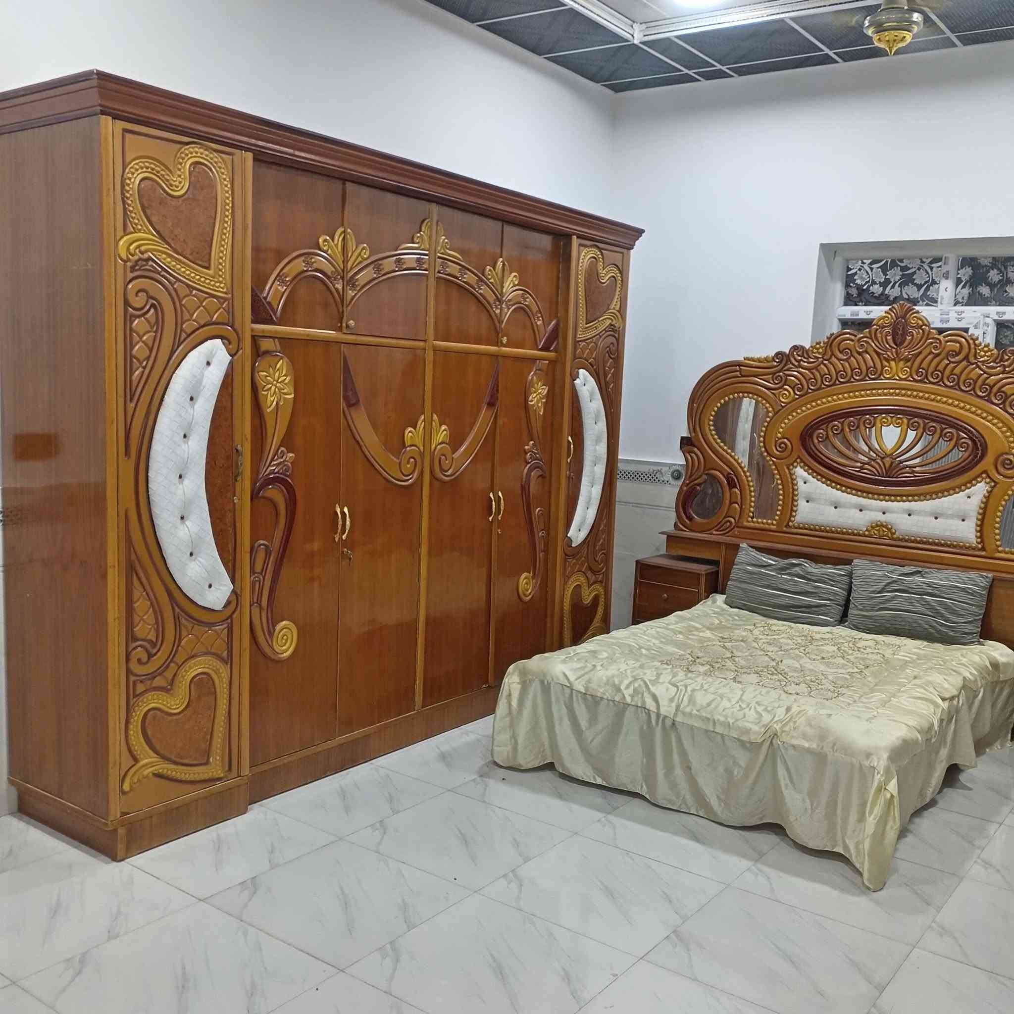 غرفه صاج عراقي نظيفه فول العنوان الرمانه السعر ٧٠٠

الرقم ***********
