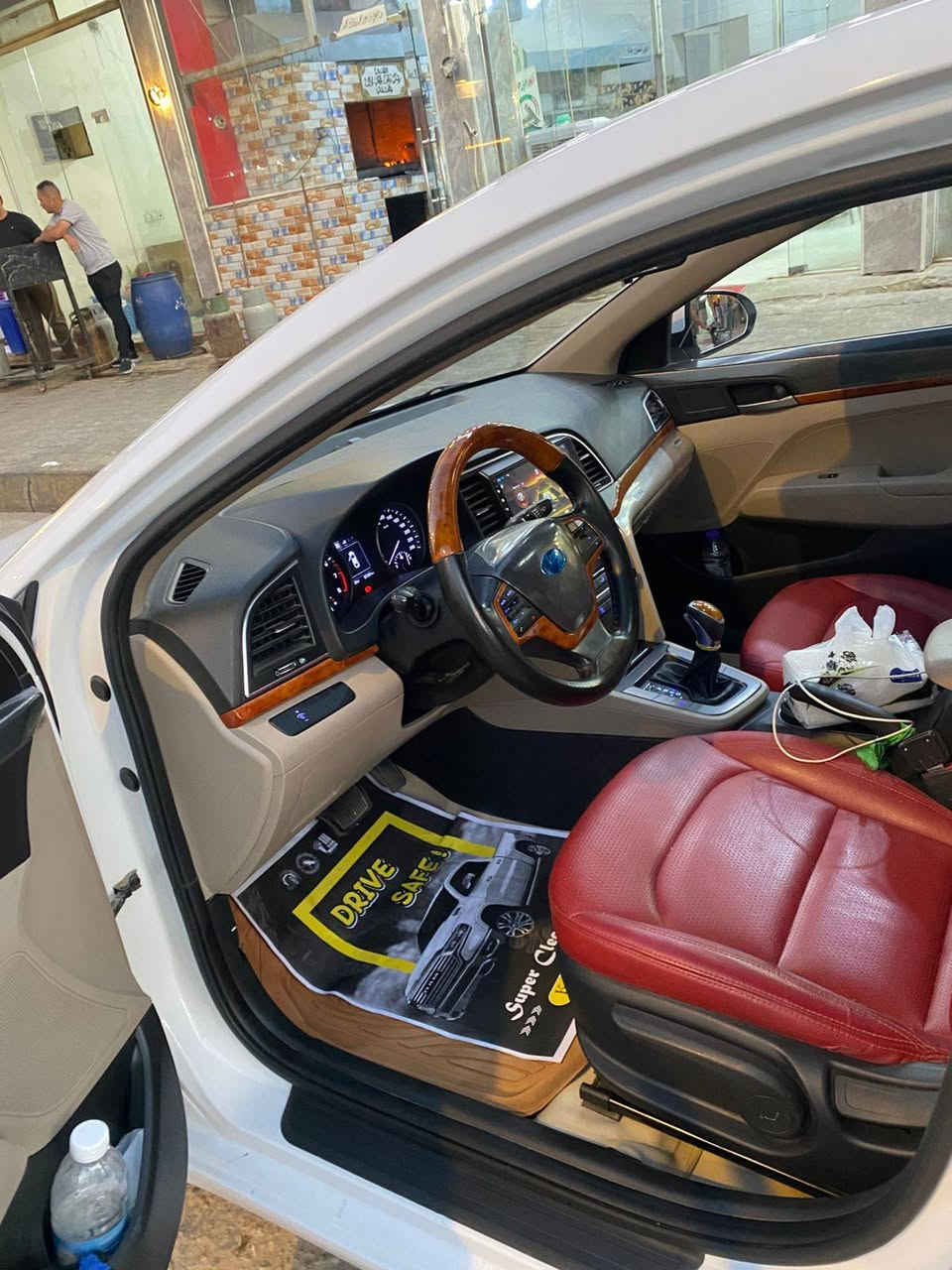 النتره ٢٠١٨ خليجي سوبر جديده جدا كفاله عامه ماشيه ١٠٠ الف فول موصفات رقم بابل جديد سنويه جديده@ ١٦٠
***********
