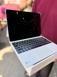 لابتوب • واتساب