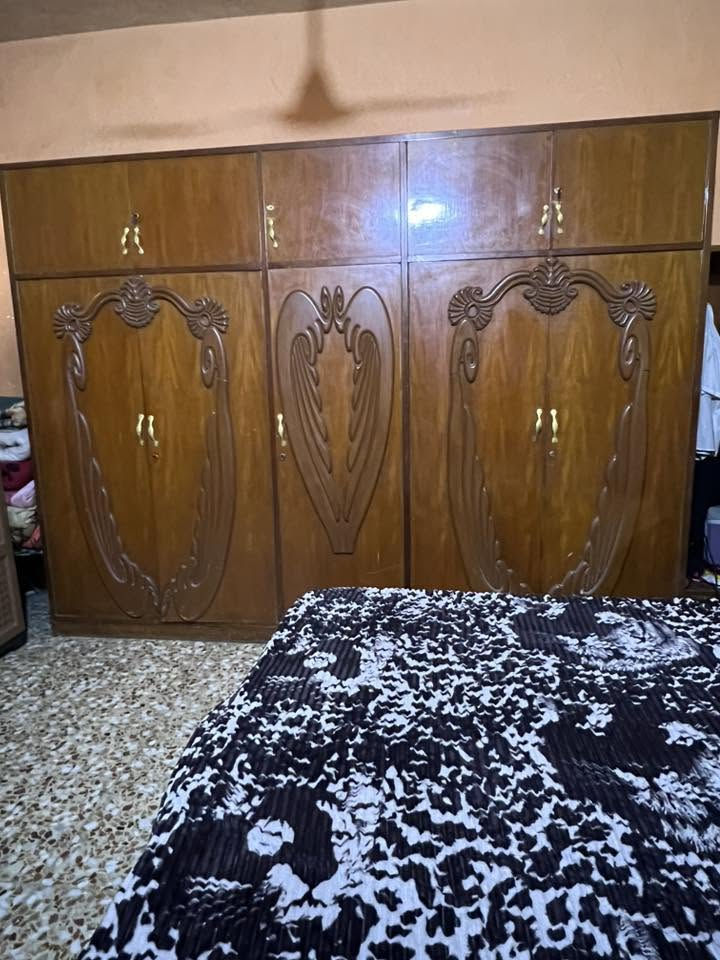 غرفه للبيع تكمه وثقيله ونضيفه
الاتصال والاستفسار على هذا الرقم
***********
