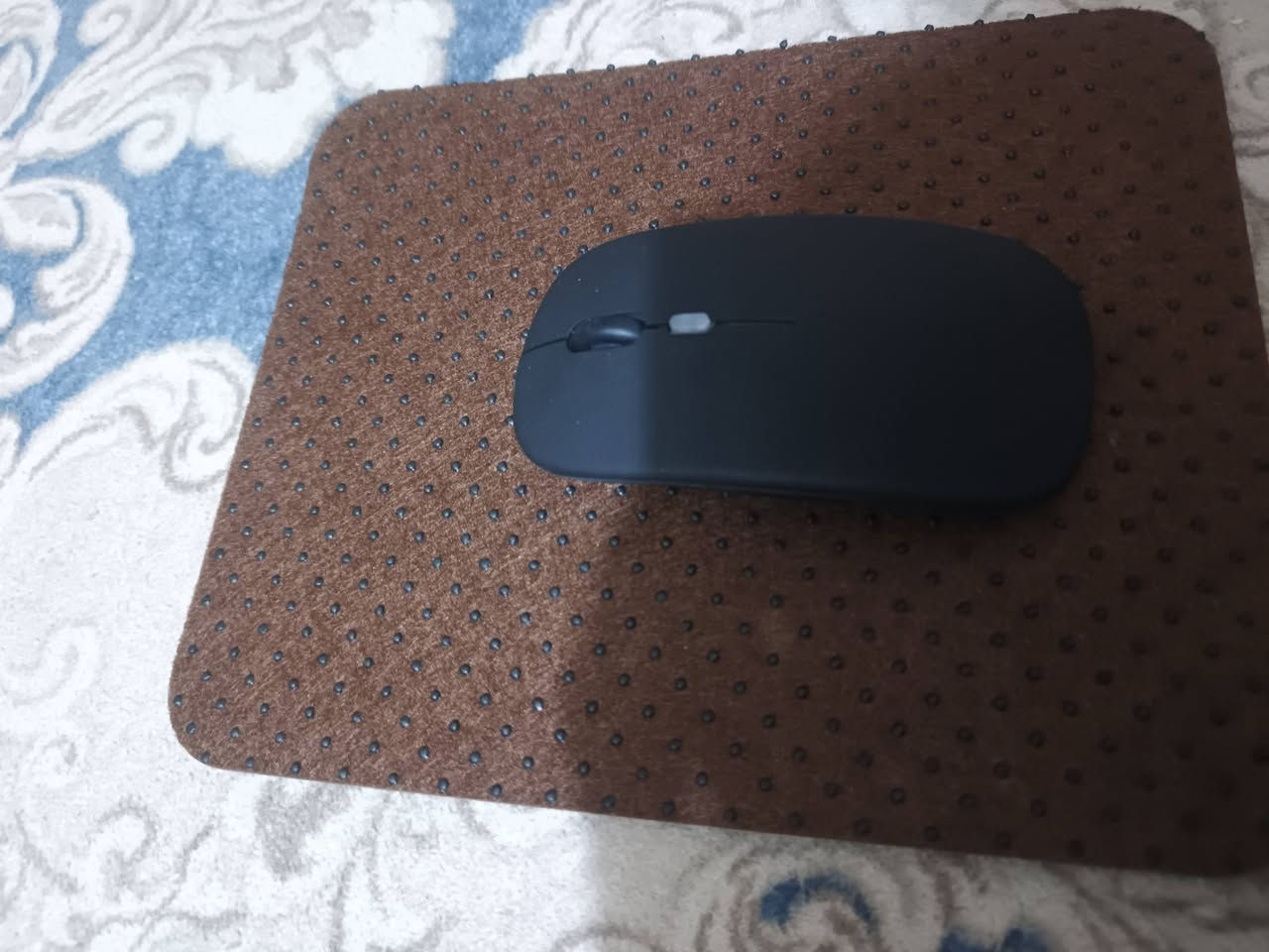 السلام عليكم عندي لابتوب HP ProBook 440 G6 للبيع مستعمل قليل لغرض الدراسة يجي ويا ماوس لاسلكي  وحقيبة لل لابتوب وشاحنة الماوس استعملتة فقط 3 ايام والشاحنة مابيهه اي خلل والحقيبة نضيفة وال لابتوب ايضا نضيف مابي اي عطل ولا ضربة رايدهن ذني كلهن ب450 للعلم مشتري ب500 وهو سعرة اكثر من 500 بس جان عدي خصم من الشركة هدية للتواصل راسلني او اتصل واتساب علا هاذ الرقم *********** واذا عندك سوال اسىئلني بل خاص + الماوس بلكارتون والشاحنة والحقيبة نضيفات جدا ممتازات وال لابتوب ايضا  تواصل واتساب *********** موقع كربلاء
