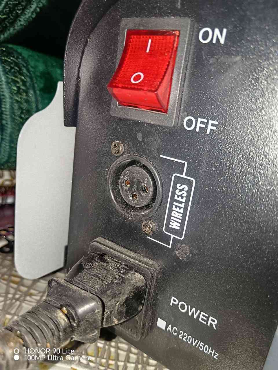 جهاز منسبات بخار ابيع هل الموجود ماعرف شلون يشتغل يمكن عايز رمون للبيع ب 50وبي مجال 1200واط العنوان نجف ***********
