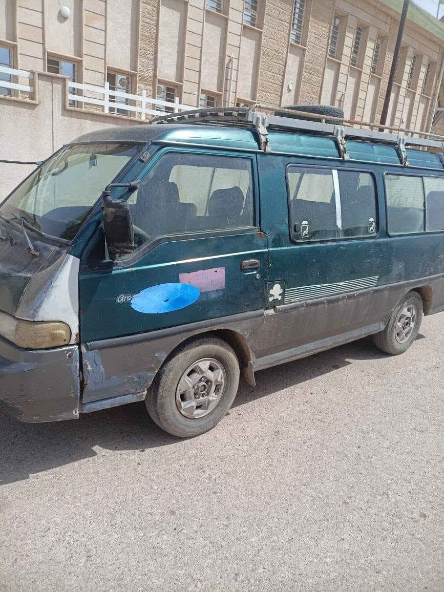 سلام عليكم اخوان كيا هوندئ مكينه كير شرط رقم فحص والباقي كدام العين سعره 10وبيه مجال مكلف بل نشر اخوان اتصل عل رقم ***********
