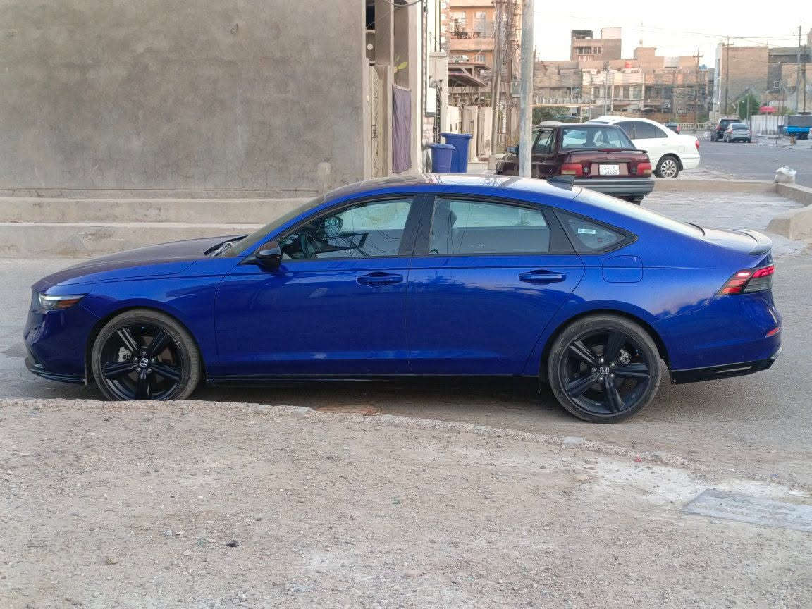 ياالله 
هوندا اكورد موديل 24 هايبرد سبورت L 
ماشيه 14600 
بدون صبغ 
بدون ايرباك 
بدون تبديل 
فقط تبديل دعاميه امامي 
بارد جاملغ امامي ايمن وبارد شفت بنيد 
صور حادث وشاصي موجوده
السعر 200
***********
