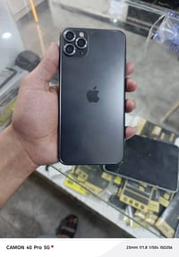 11 برو ماكس  نضيف فول ل جهاز  بطاريه 90  ذاكره 256 بي طبع بل شاشه + يق...