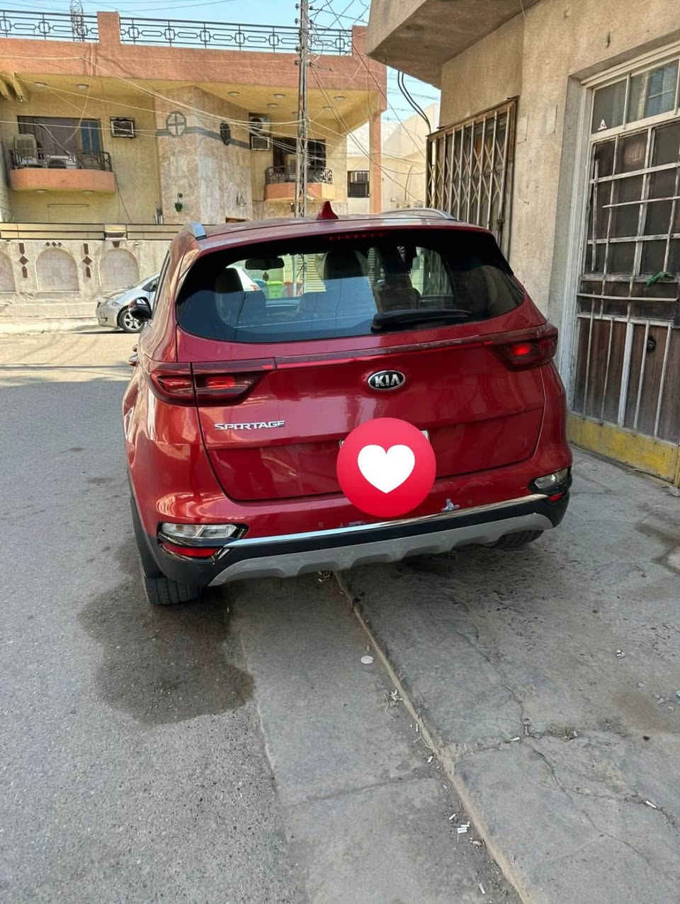 سبورتج ٢٠ دوليه خليجي
بصمتين بلاد  
بصمه تشغيل بصمه دخول 
مقاعد كهرباء 
داخل حمصي جلد 
تبريد بيانو 
كفاله عامه من صبغ وتبديل والدبل كود فقط بارد 
شاشه نفكيشن اصل 
حساس امامي خلفي
تخم تاير وباتري جديد قبل سبوع شديتهن 
ماشيه 120 الف 
كير مكينه تبريد بشرط  
رقم بغداد باسمي 
مكاني بغداد
 
تحويل ثاني يوم 
هانف***********
