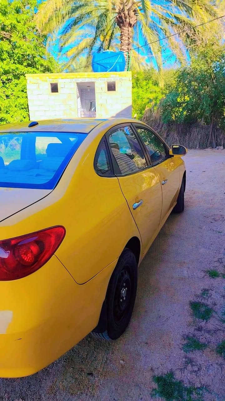 متاح سيارة للبيع  انترا موديل 2009 وارد امريكي مكينه 2000 مكينه وكير خير من الله حادثة جاملغ خلفي رقم بغداد ملاحظه مصفره هئيه وغرامات و بسمي  مكاني كربلاء قرب جامعه وارث ***********
