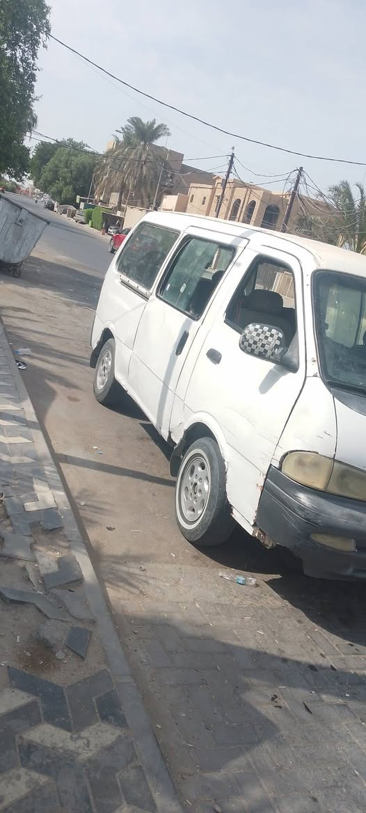السلام عليكم كيه بريجو 67رقم بغداد حمل سياره بدون راعي 
كير ومحرك وحداديه وتخم تايرات ومشط وبار وسلف ودينمه كل جيد سياره جهازه كبل الشارع مكان السياره السماوه سعر 25وبيه مجال حك جيه انتصل ***********
