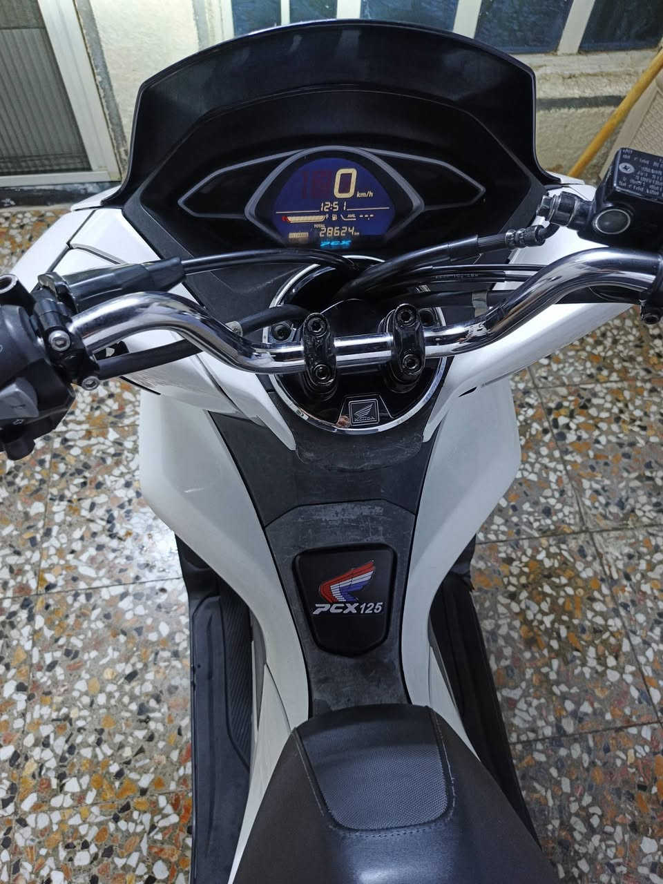 PCX • وارد كوري • ٢٨ ألف