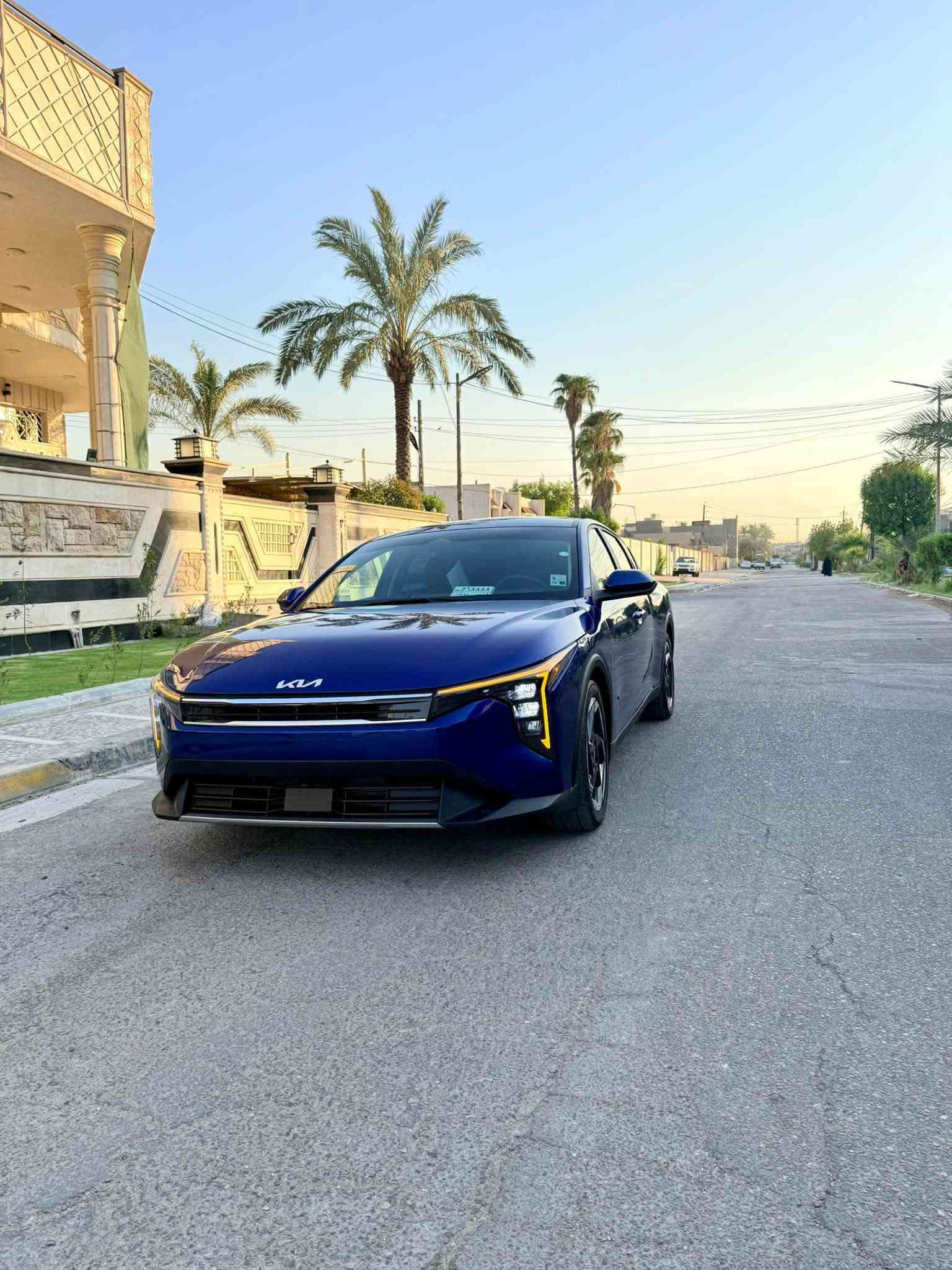 السلام عليكم كيا K4 2025 وارد امريكي
مواصفات EX
بصمة تشغيل بصمة ابواب دخول ذكي رادارات امامي خلفي جانبي نقط عمياء تشغيل عن بعد قياده ذاتيه توقف ذاتي هند بريك بصمة تحديد مسار مثبت سرعه شحن لاسلكي اوتو هولد السياره بحالة الوكالة بنيد مصبوغ فقط راديترات وبدنه ورادار امامي جايات بداخل السيارة  مكفوله من التبديل ليبل واحد السيارة جديدة ومكفولة كفاله عامة 
مكاني بغداد ماشية 7000mi 
للتواصل *********** / *********** 
ملاحظة السيارة دخول جديد بدون رقم
